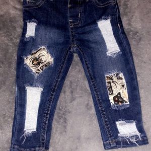 Spooky Halloween Distressed & Patchy